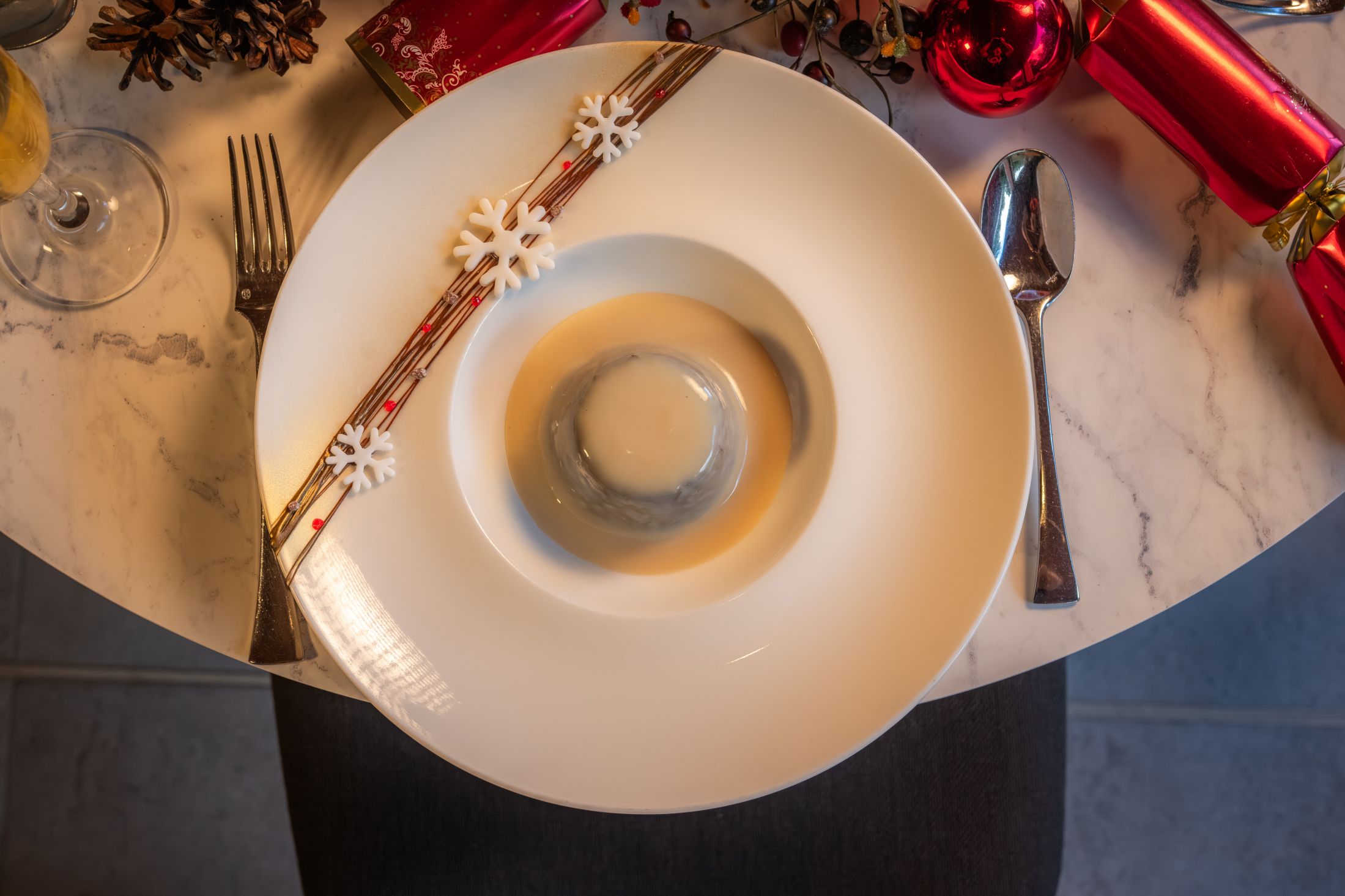 Royal-Garden-Hotel-London-Origin-Kensington-Festive-Menu-Royal-Gala-Apple-and-Fig-Christmas-Pudding-02