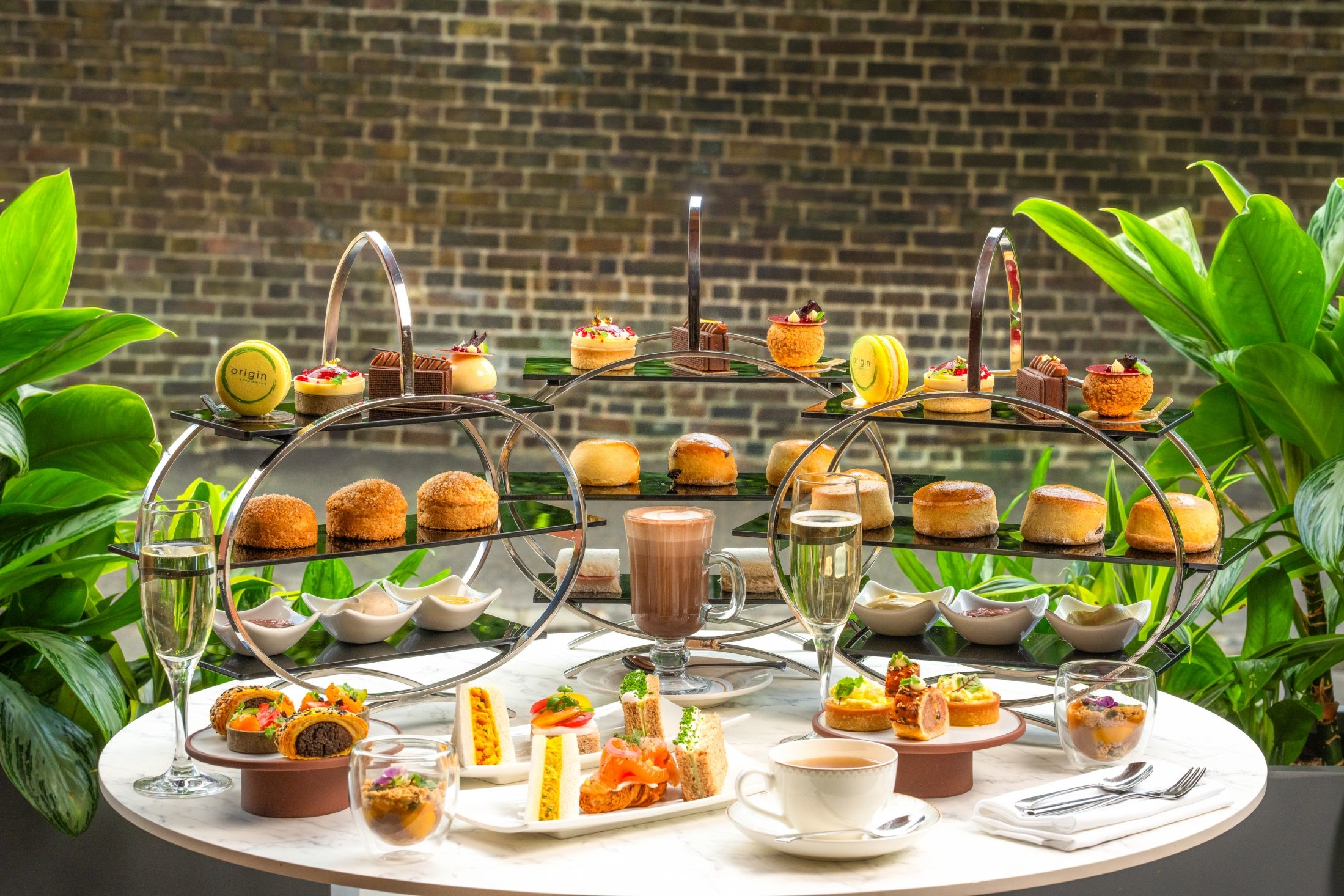 Royal-Garden-Hotel-Origin-Kensington-Afternoon-Tea-Group-01